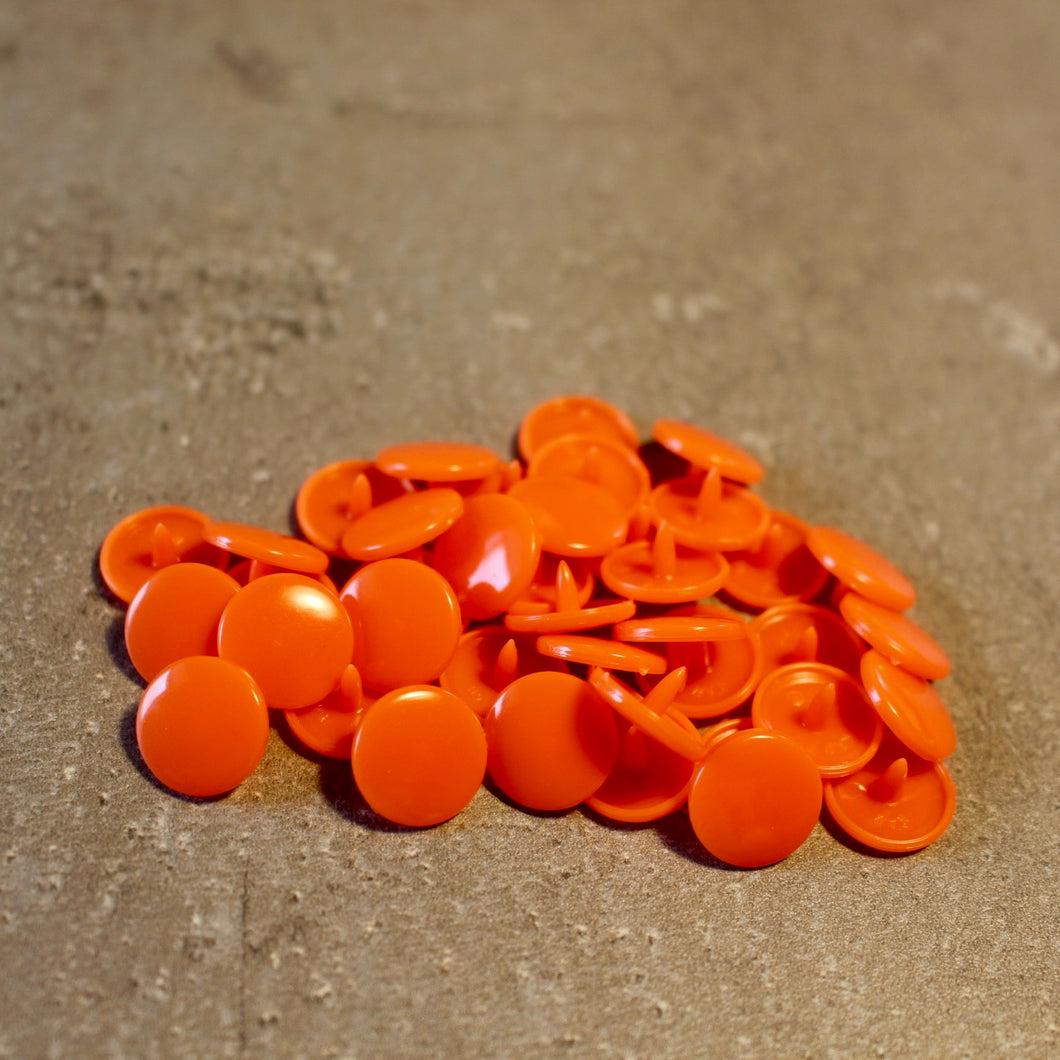 B52 - Pang orange - Plastikknapper